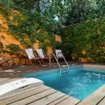 Metropolitan Living - Janelas Verdes Διαμέρισμα Lisboa