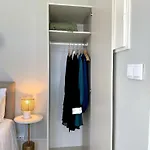 Metropolitan Living - Janelas Verdes Διαμέρισμα Lisboa