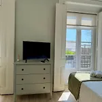 Metropolitan Living - Janelas Verdes Lisboa