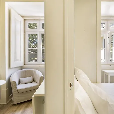 Metropolitan Living - Janelas Verdes Lejlighed