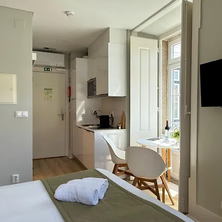 Metropolitan Living - Janelas Verdes Lejlighed