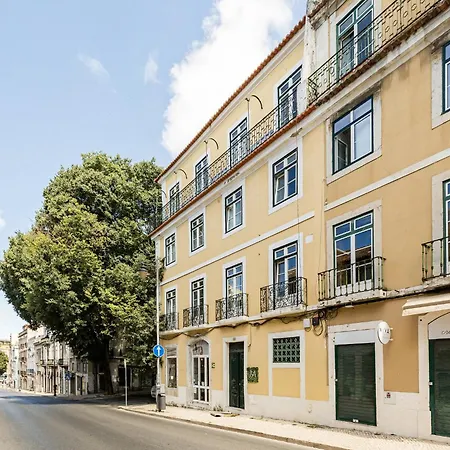 Metropolitan Living - Janelas Verdes *