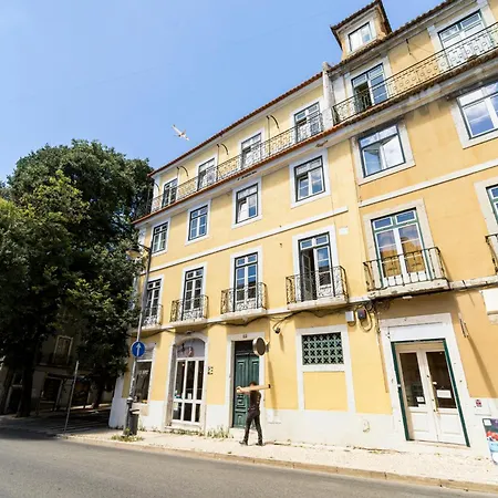 Apartment Metropolitan Living - Janelas Verdes *