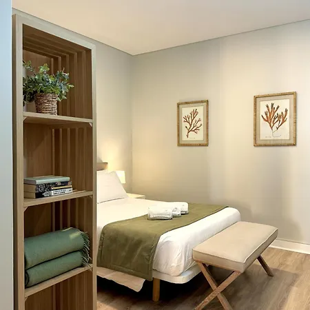 Apartment Metropolitan Living - Janelas Verdes