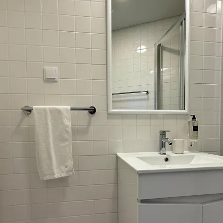 Metropolitan Living - Janelas Verdes *