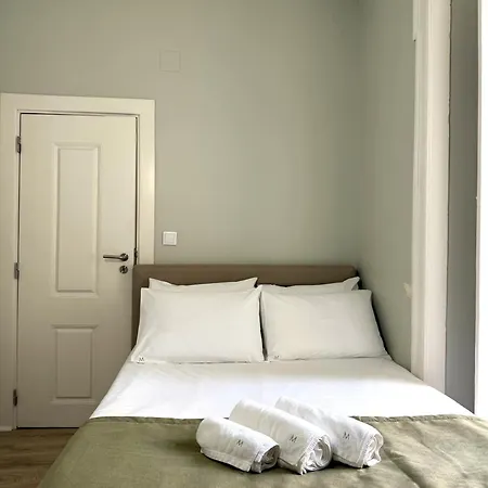 Apartment Metropolitan Living - Janelas Verdes Lisbon