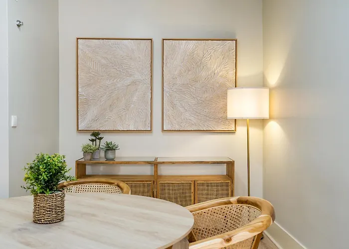 Apartment Metropolitan Living - Janelas Verdes