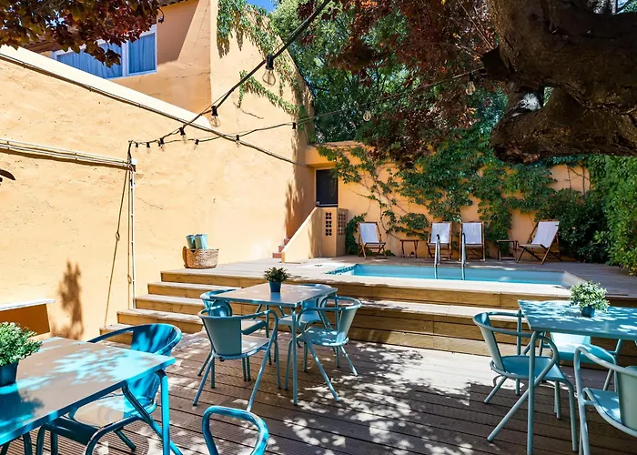 Metropolitan Living - Janelas Verdes Lissabon