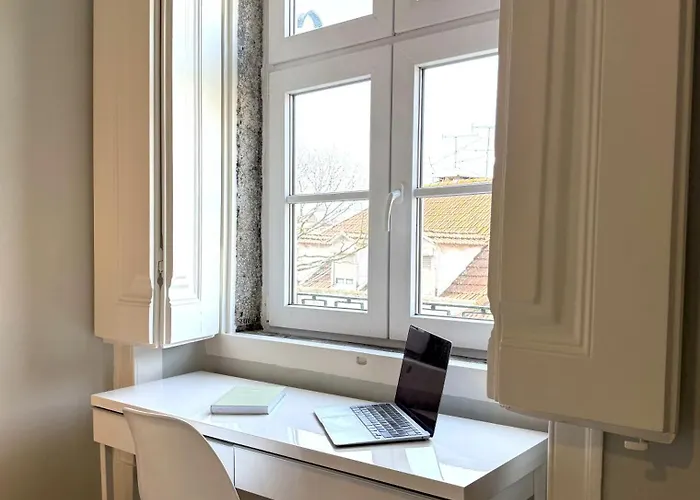 Metropolitan Living - Janelas Verdes *