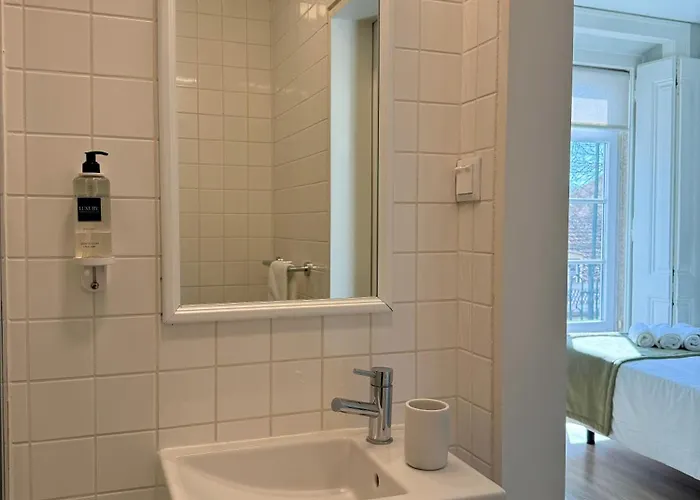 Metropolitan Living - Janelas Verdes