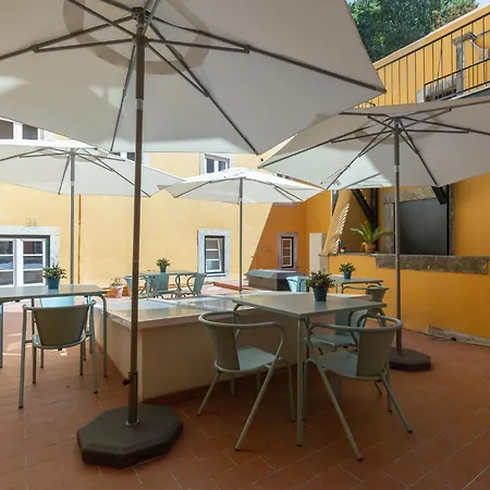 Metropolitan Living - Janelas Verdes * ליסבון