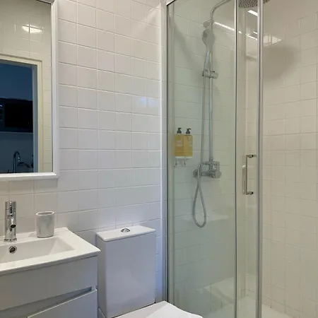 Metropolitan Living - Janelas Verdes