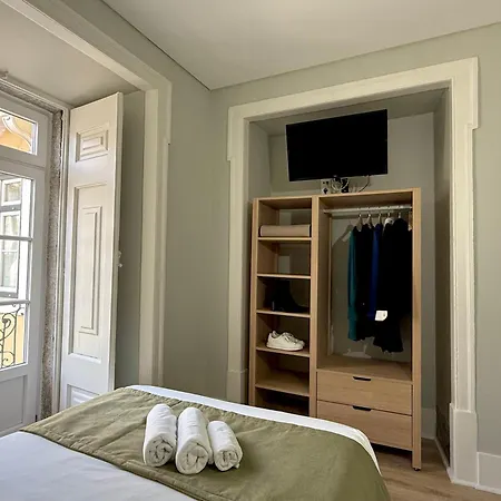 Metropolitan Living - Janelas Verdes